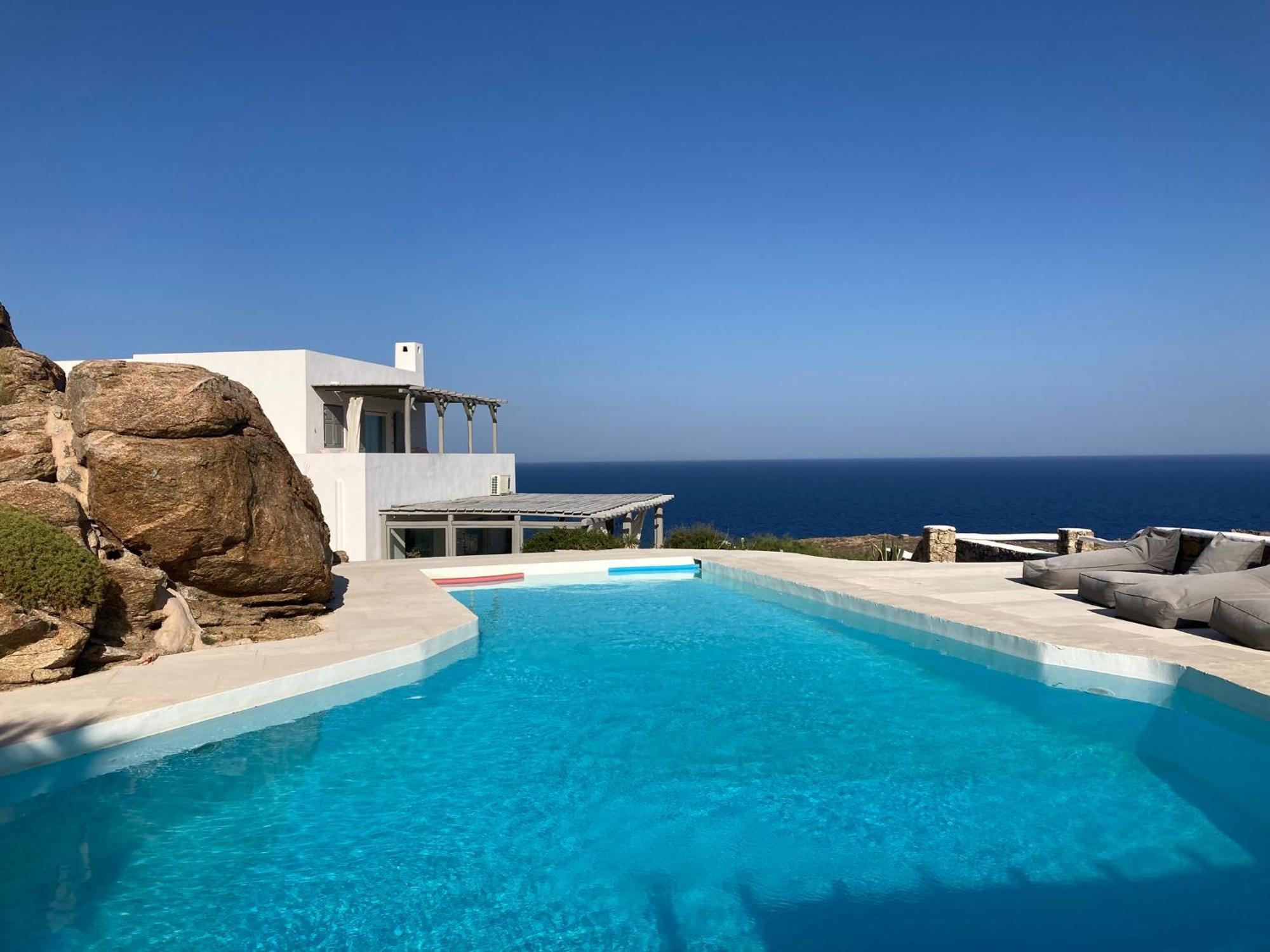 Villa Paradise Estate Community Strand Paraga